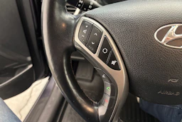 met. harmaa Hyundai i30 Wagon 2016 kuva 23.