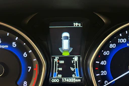 punainen Hyundai i30 Wagon 2016 kuva 24.