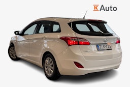 Valkoinen Hyundai i30 Wagon 2016 kuva 2.