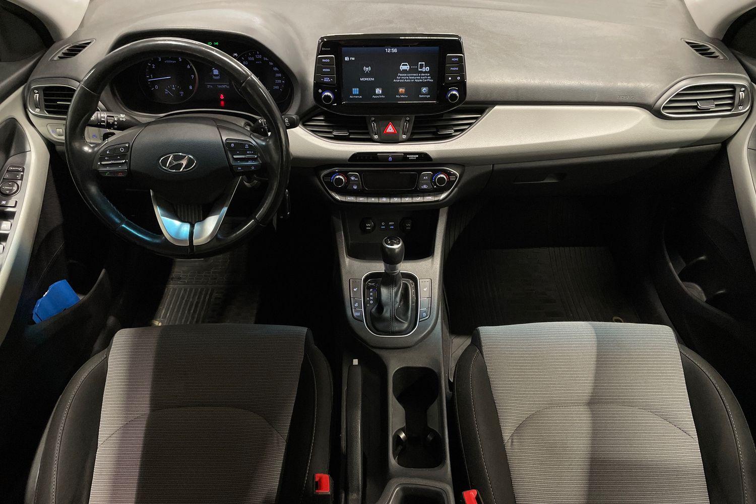Hyundai i30 2018, photo 7/24