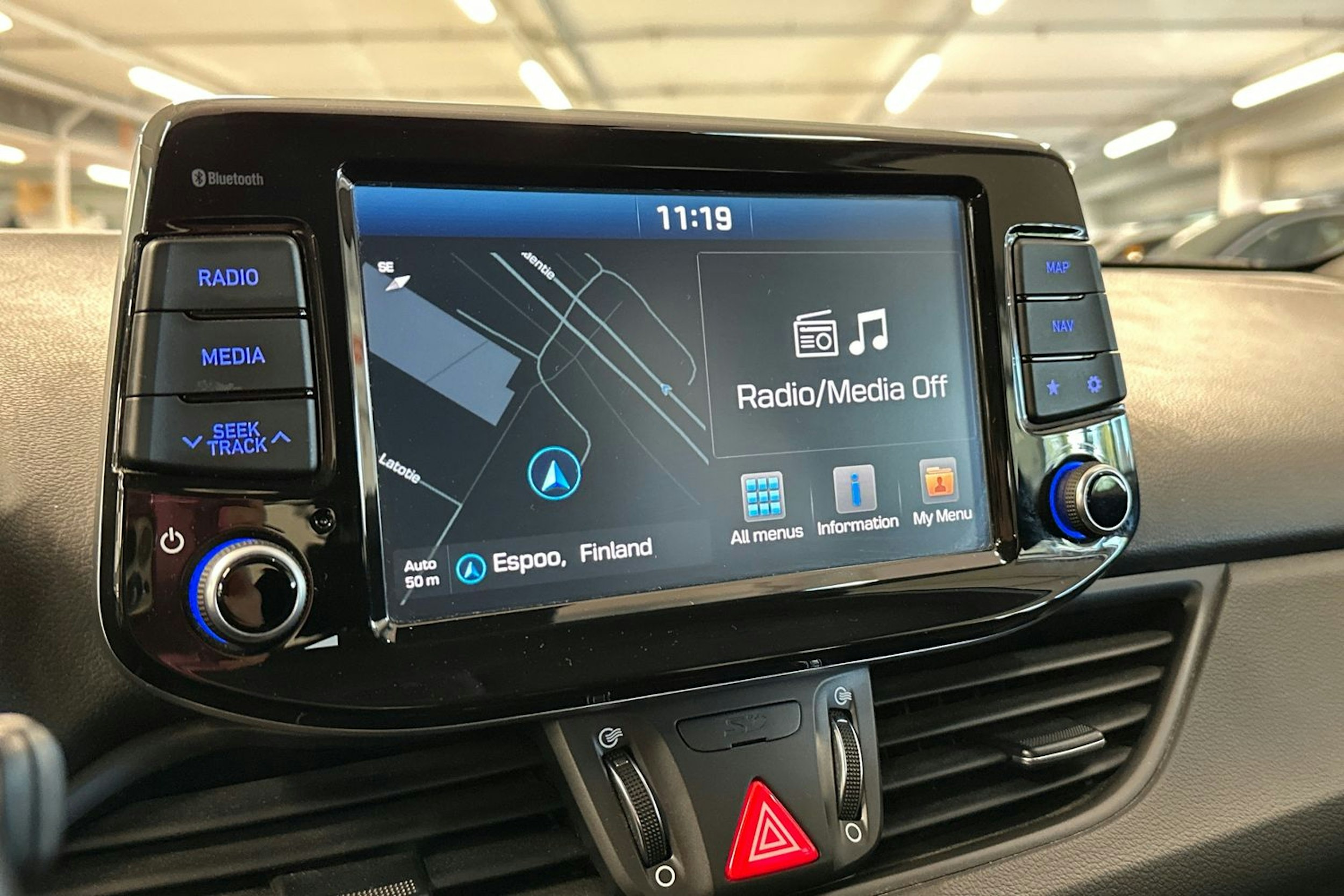 punainen Hyundai i30 Wagon 2019 kuva 19.