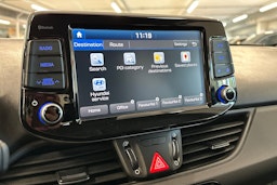 punainen Hyundai i30 Wagon 2019 kuva 24.