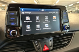 punainen Hyundai i30 Wagon 2019 kuva 26.