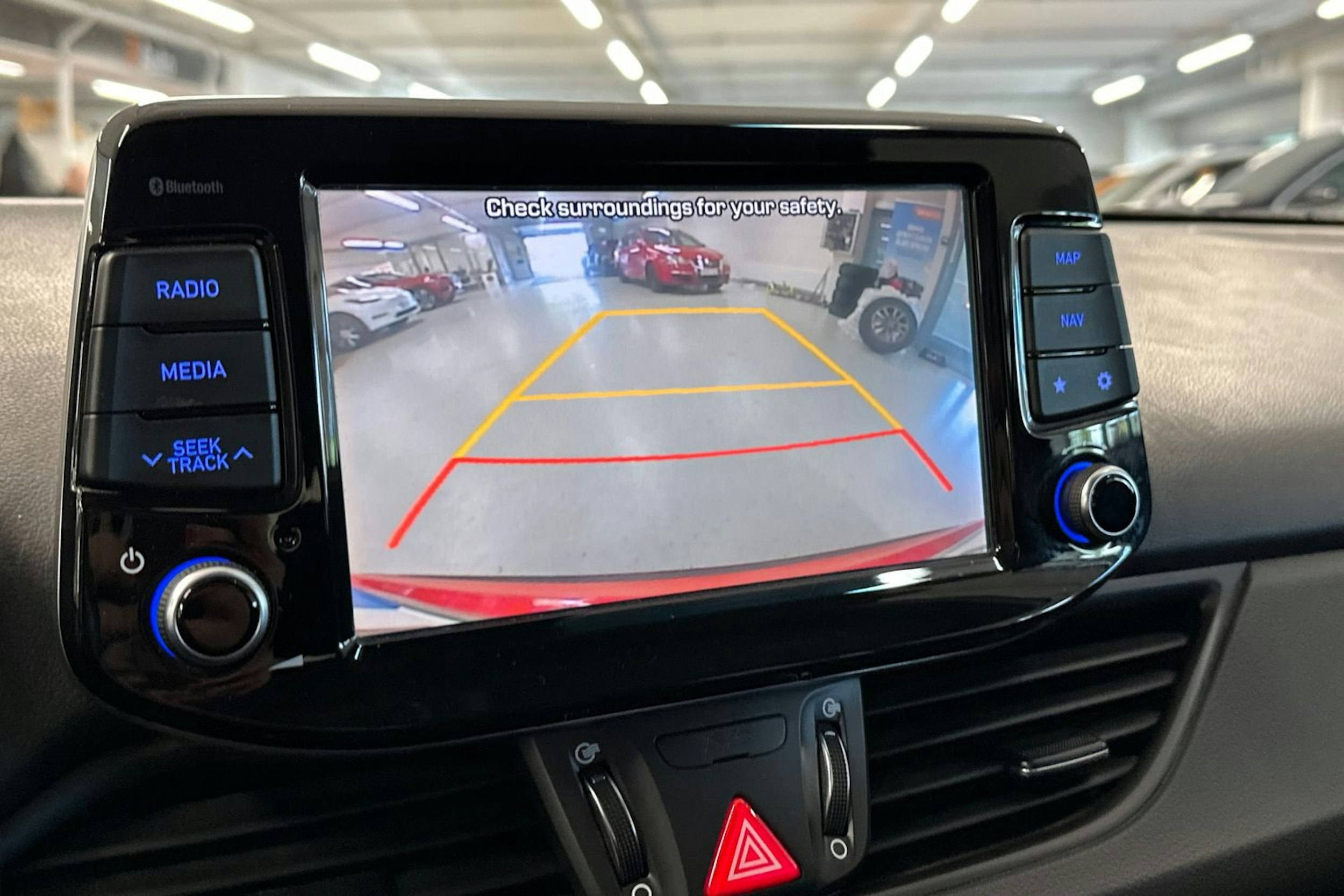 punainen Hyundai i30 Wagon 2019 kuva 29.