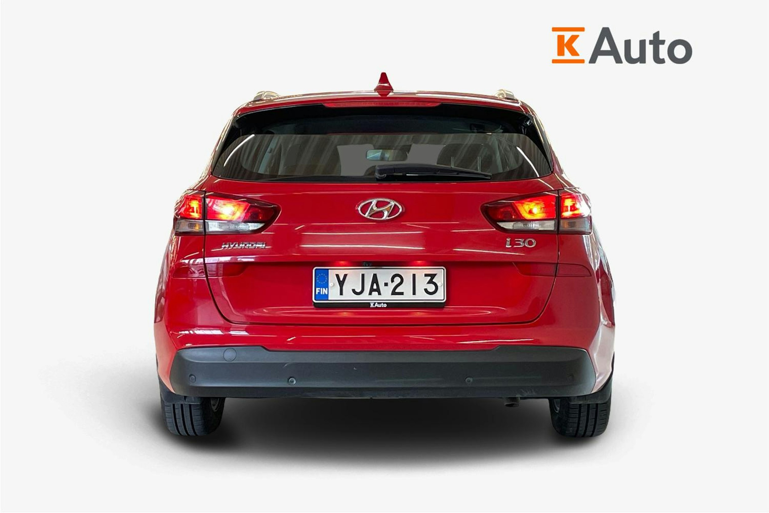 punainen Hyundai i30 Wagon 2019 kuva 3.