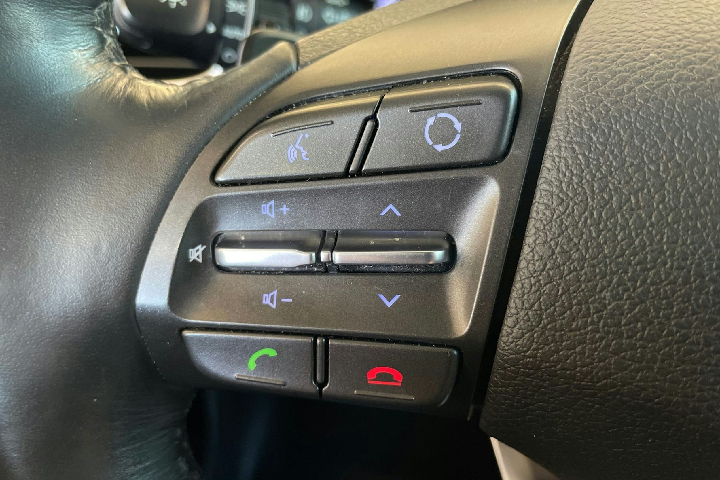punainen Hyundai i30 Wagon 2019 kuva 17.
