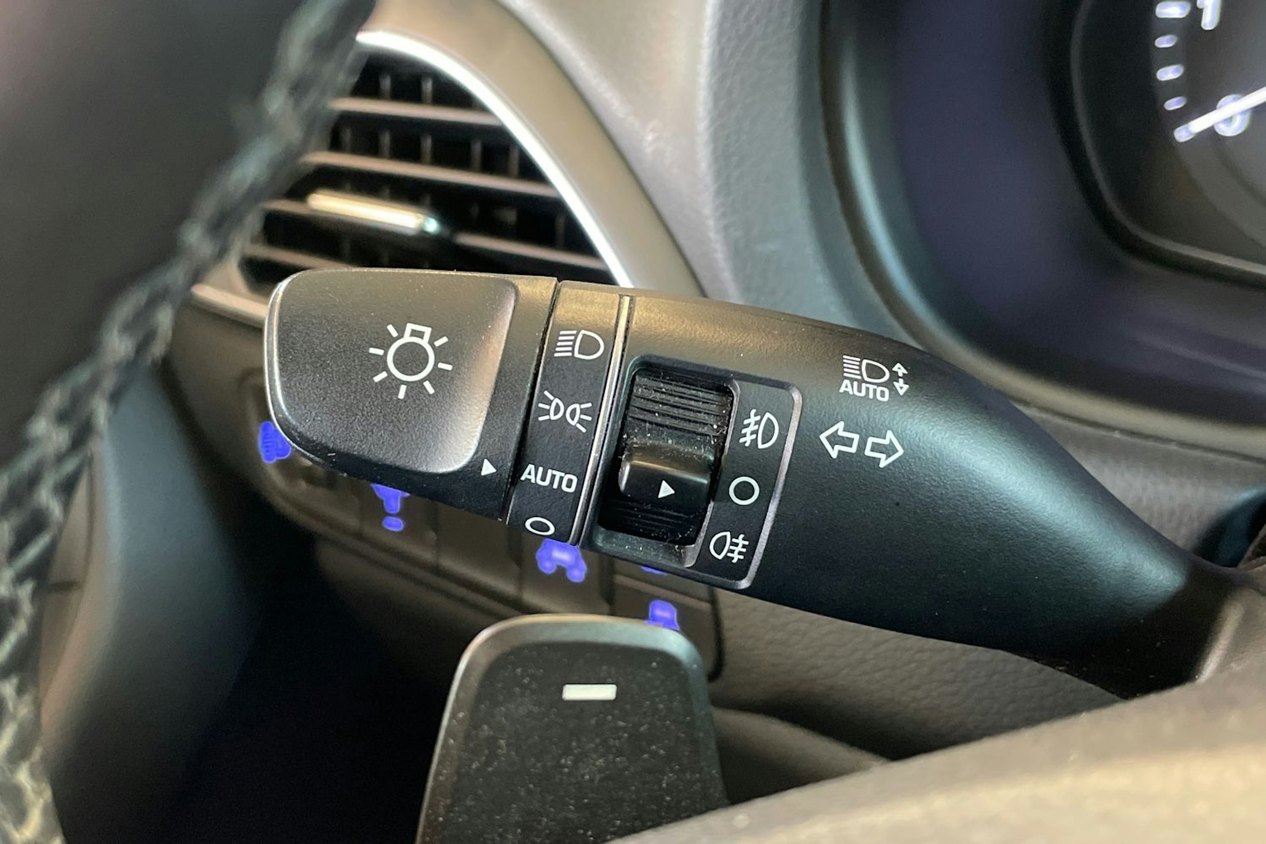 punainen Hyundai i30 Wagon 2019 kuva 18.