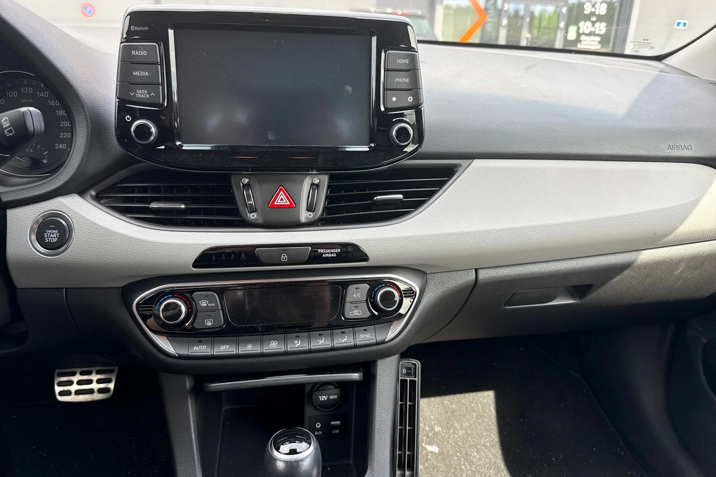 harmaa Hyundai i30 Wagon 2020 kuva 4.