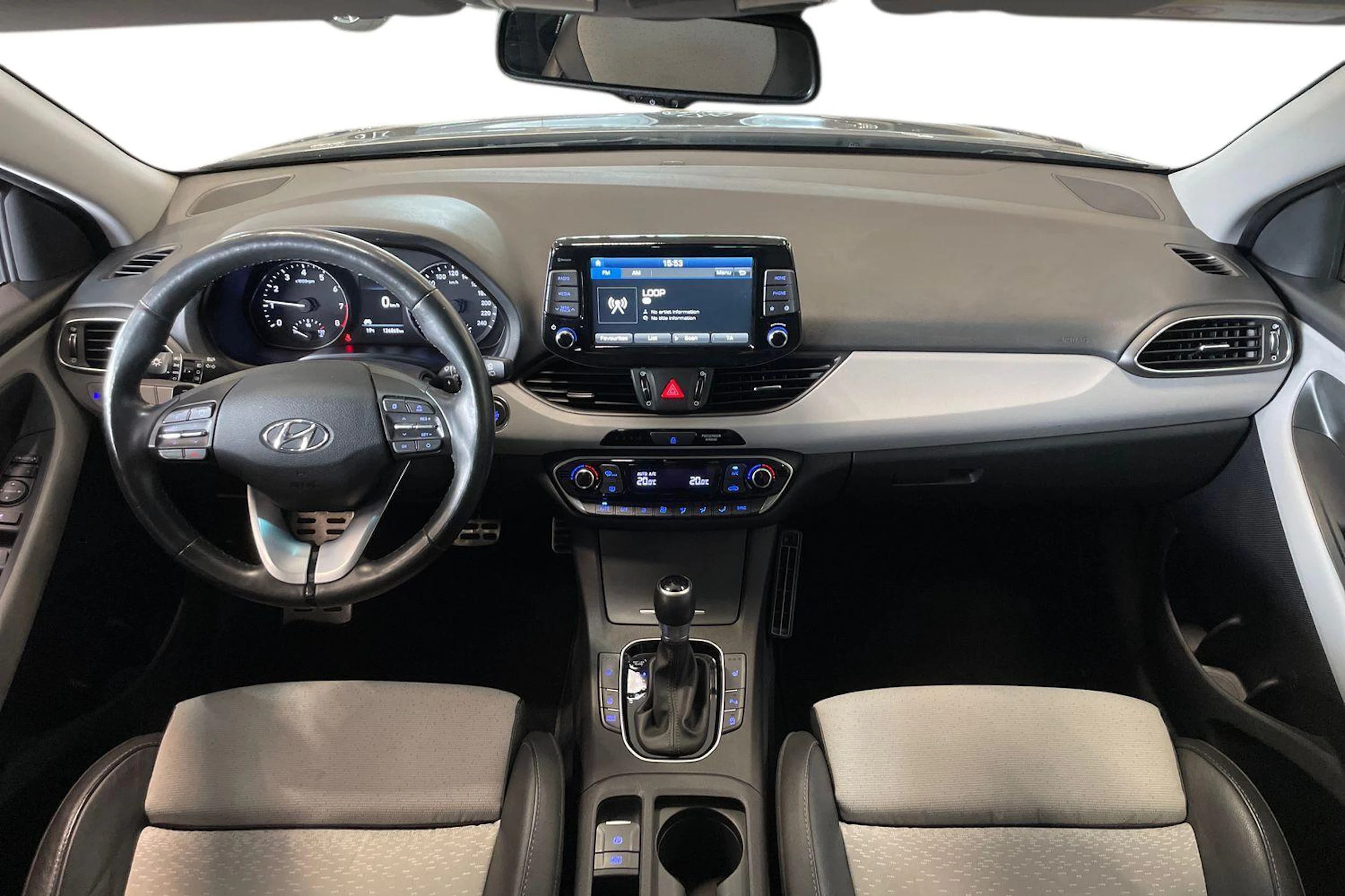 harmaa Hyundai i30 Wagon 2020 kuva 7.