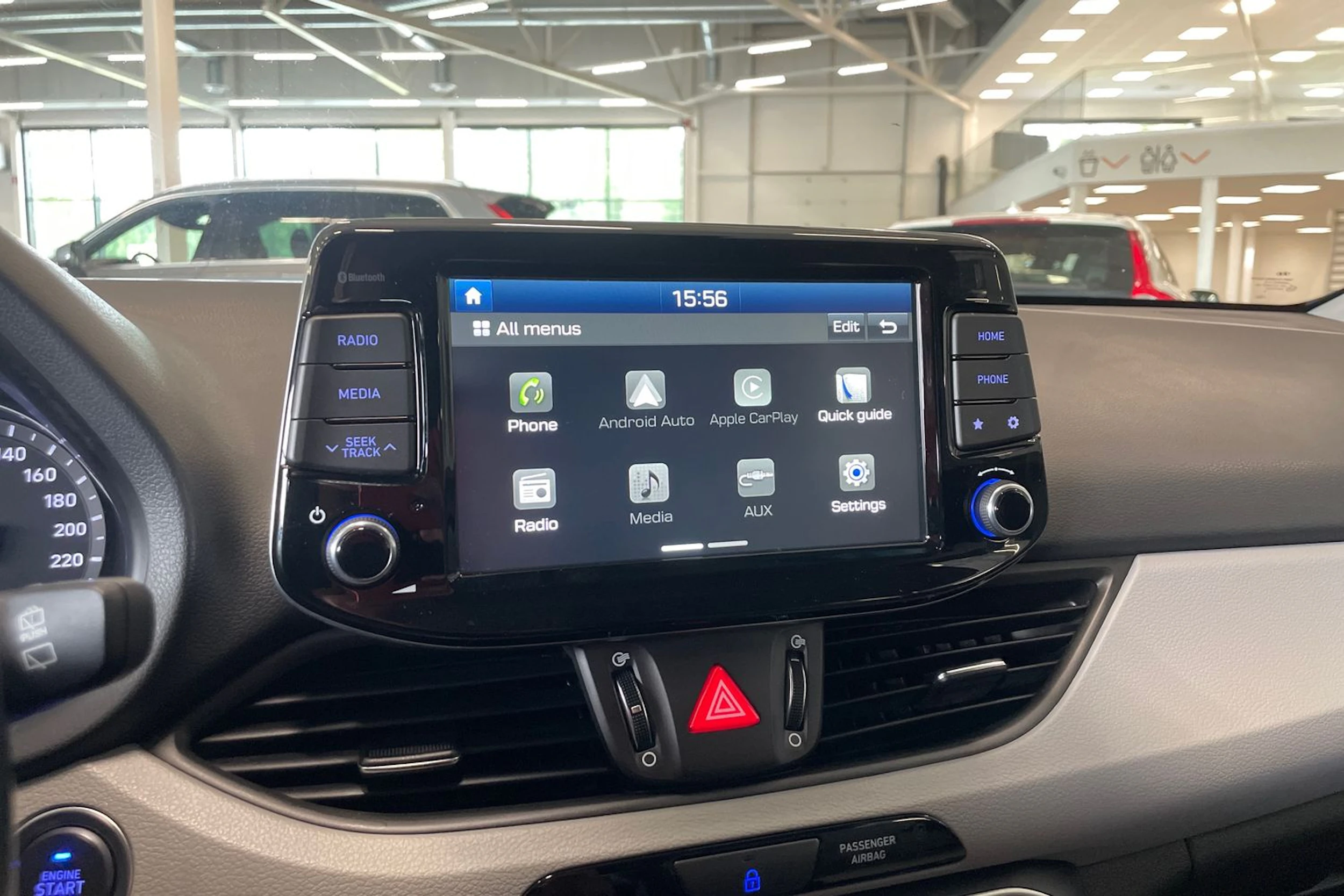 harmaa Hyundai i30 Wagon 2020 kuva 18.