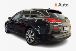 Musta Hyundai i30 Wagon 2020 kuva 2.