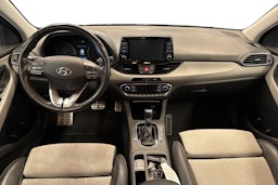 Musta Hyundai i30 Wagon 2020 kuva 9.