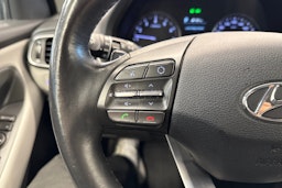Musta Hyundai i30 Wagon 2020 kuva 16.