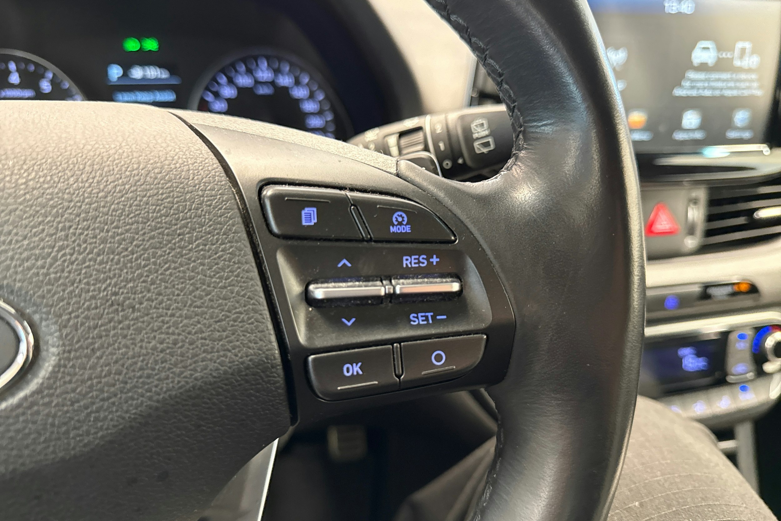 Musta Hyundai i30 Wagon 2020 kuva 17.