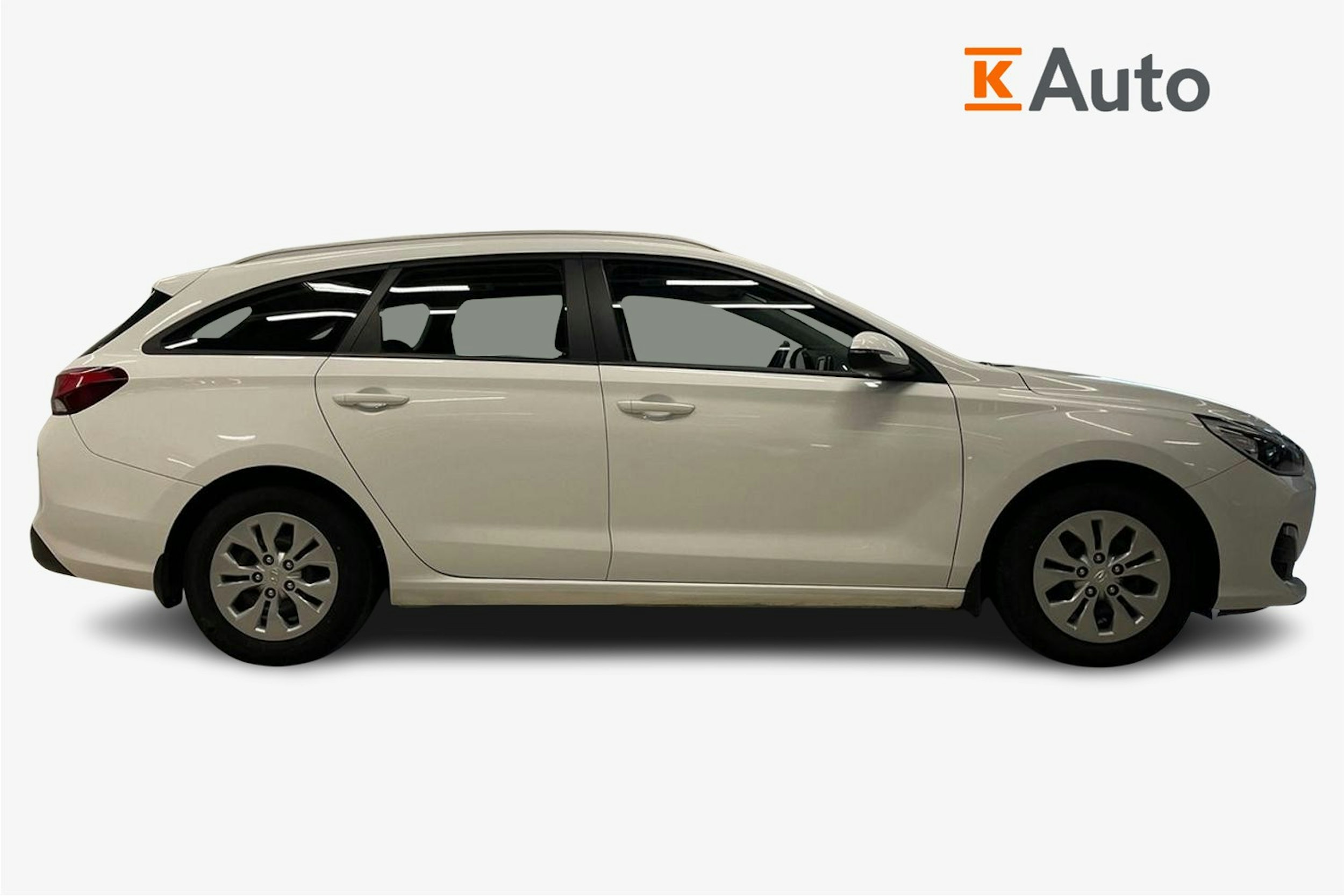 valkoinen Hyundai i30 Wagon 2020 kuva 6.