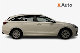 valkoinen Hyundai i30 Wagon 2020 kuva 6.