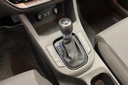 valkoinen Hyundai i30 Wagon 2020 kuva 17.