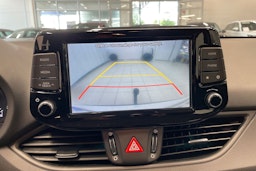 valkoinen Hyundai i30 Wagon 2020 kuva 18.