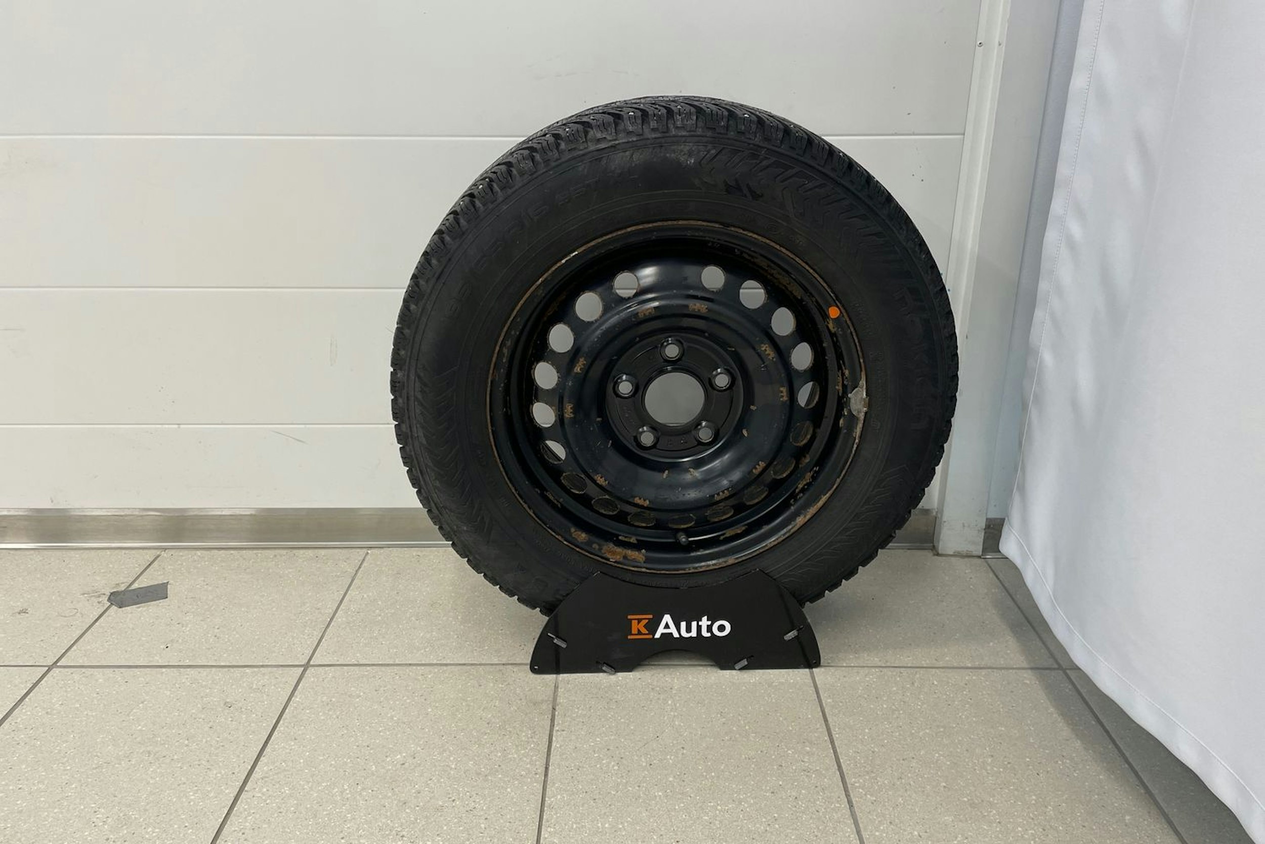 valkoinen Hyundai i30 Wagon 2020 kuva 22.