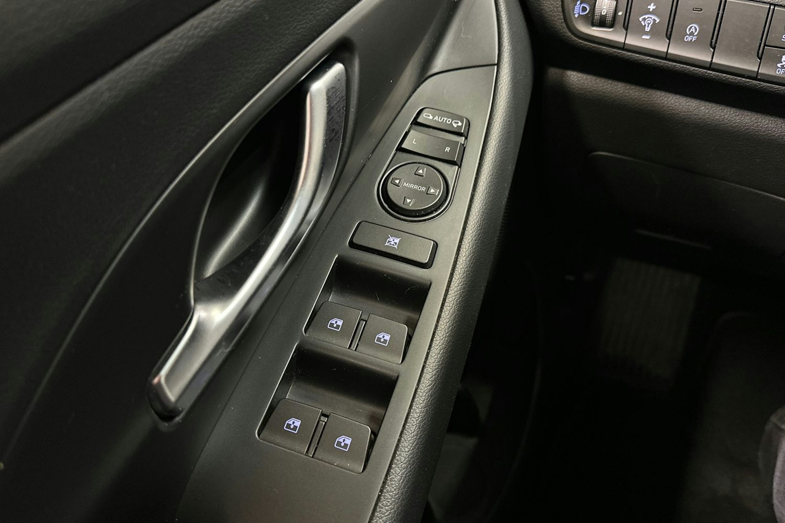 ruskea (beige) Hyundai i30 Wagon 2021 kuva 25.