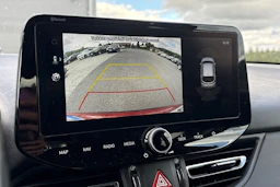 musta Hyundai i30 Wagon 2020 kuva 5.