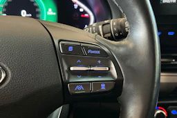 punainen Hyundai i30 Wagon 2021 kuva 15.