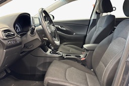 harmaa Hyundai i30 Wagon 2021 kuva 11.
