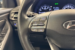 harmaa Hyundai i30 Wagon 2021 kuva 16.