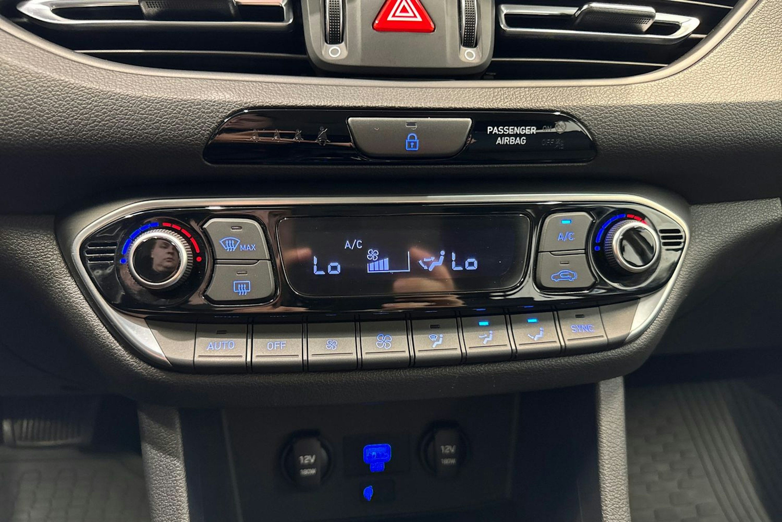 harmaa Hyundai i30 Wagon 2021 kuva 20.
