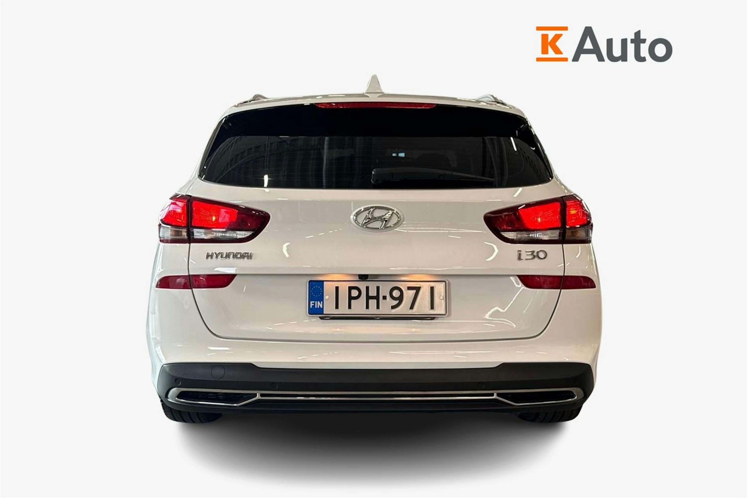 valkoinen Hyundai i30 Wagon 2021 kuva 3.