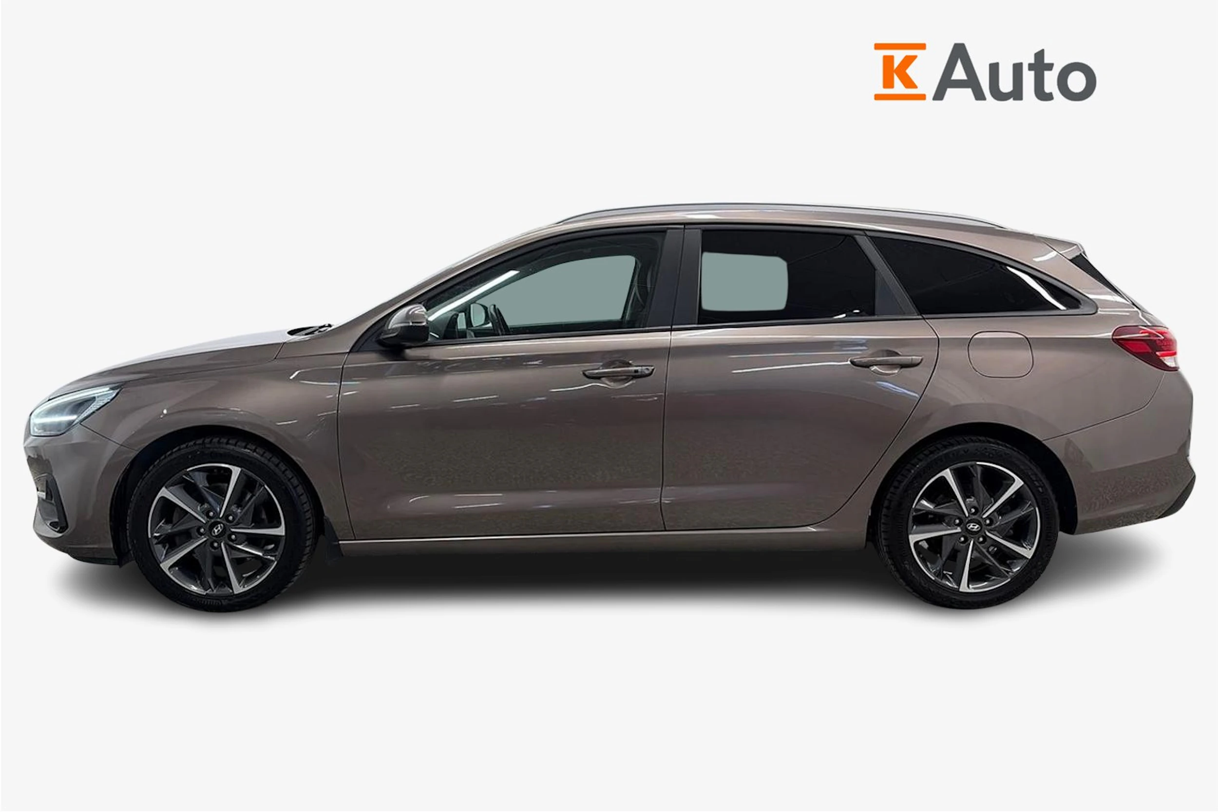 met. ruskea (beige) Hyundai i30 Wagon 2021 kuva 7.
