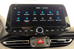 met. ruskea (beige) Hyundai i30 Wagon 2021 kuva 25.