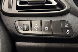 met. ruskea (beige) Hyundai i30 Wagon 2021 kuva 26.