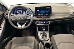 harmaa Hyundai i30 Wagon 2021 kuva 9.