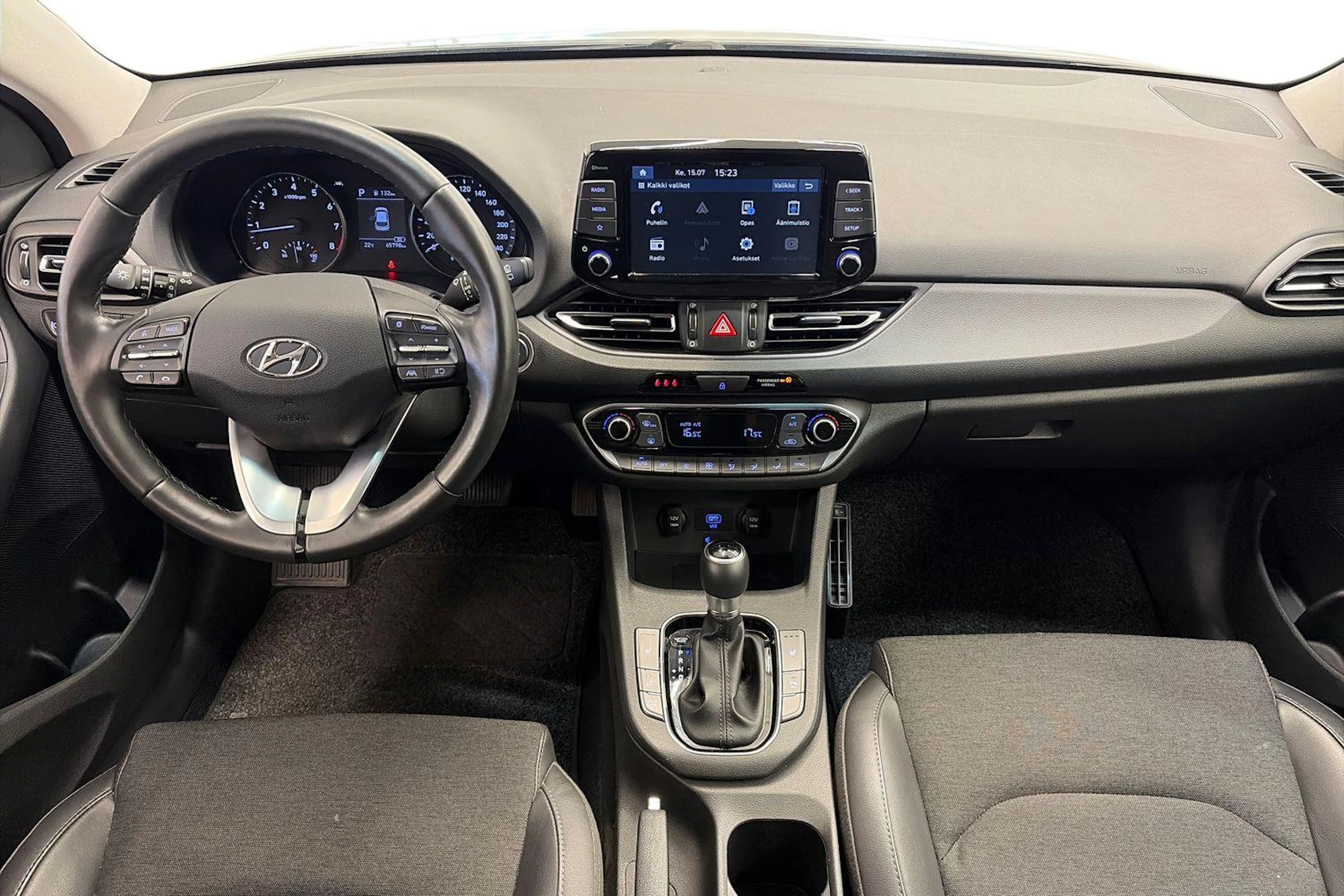 musta Hyundai i30 Wagon 2022 kuva 7.