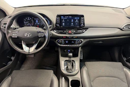 musta Hyundai i30 Wagon 2022 kuva 7.
