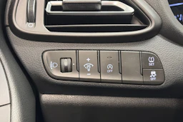musta Hyundai i30 Wagon 2022 kuva 22.