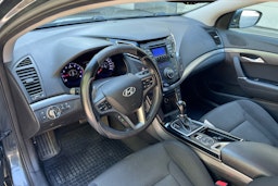 hopea Hyundai i40 2011 kuva 6.