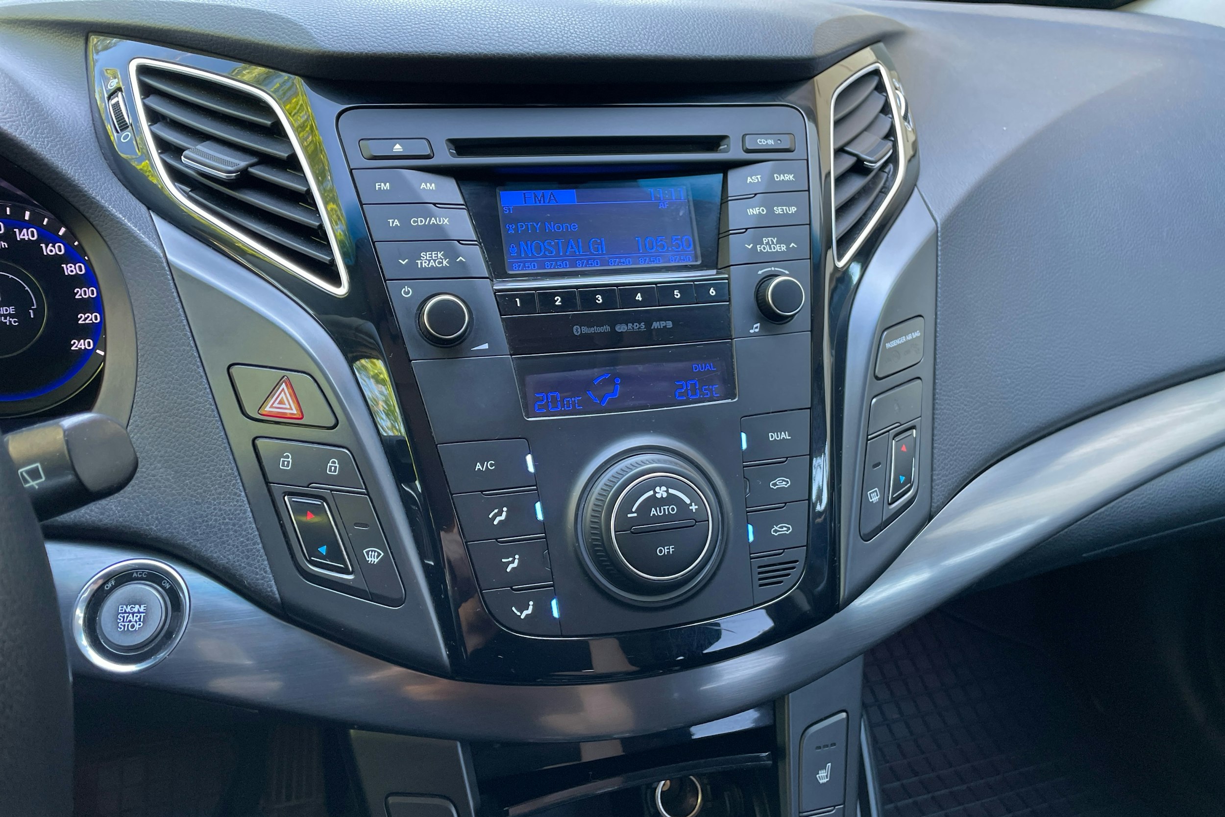hopea Hyundai i40 2011 kuva 16.