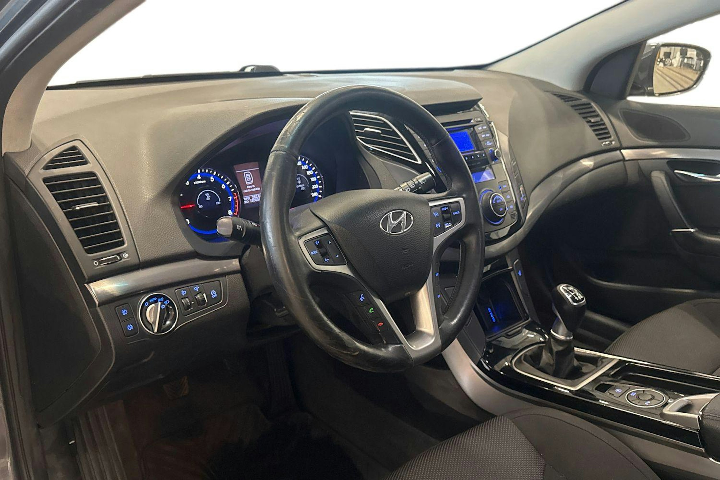 hopea Hyundai i40 2011 kuva 7.