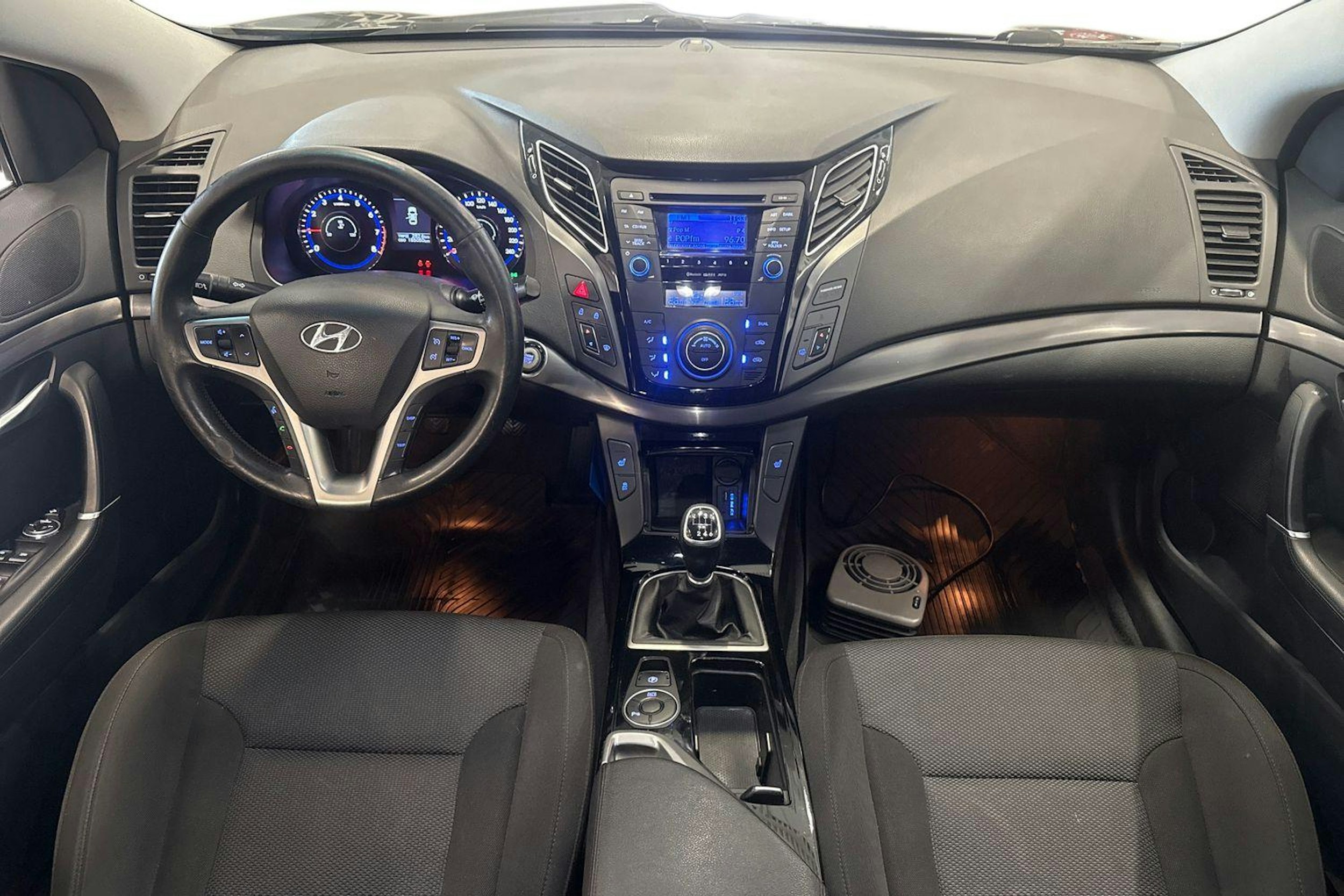 hopea Hyundai i40 2011 kuva 9.