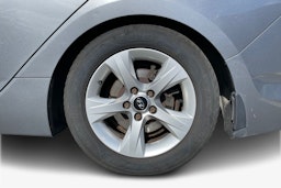 harmaa Hyundai i40 2011 kuva 11.