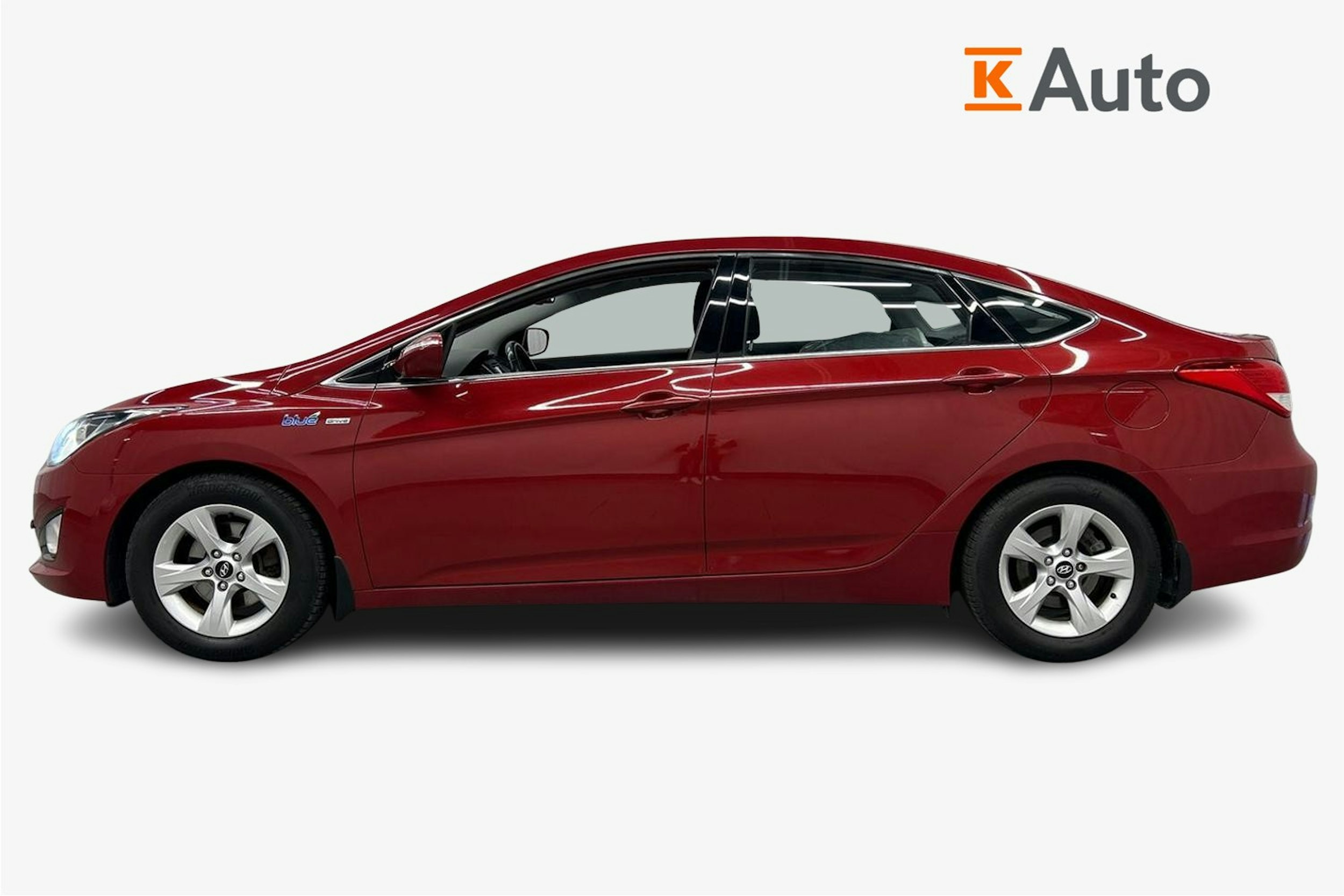 punainen Hyundai i40 2012 kuva 6.