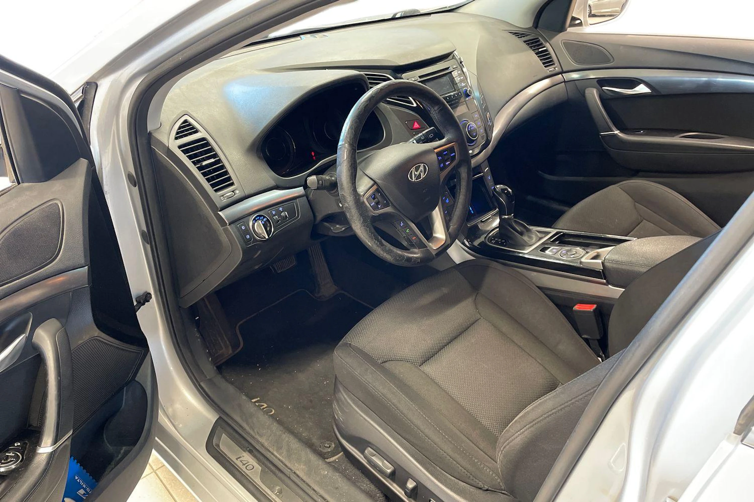 Hopea Hyundai i40 2012 kuva 3.