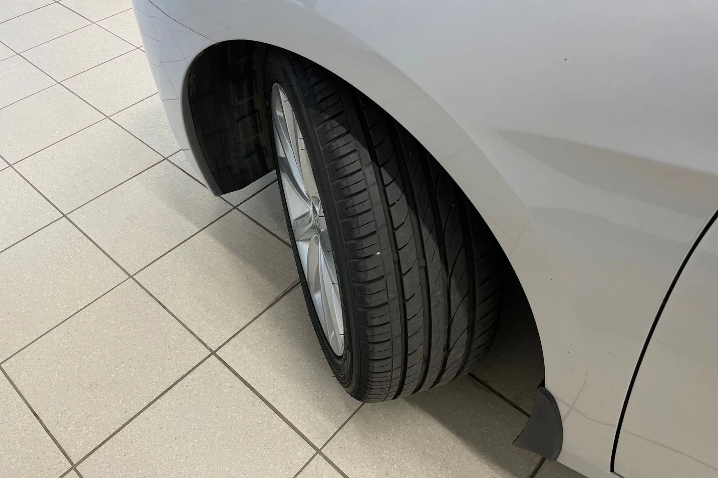 Hopea Hyundai i40 2012 kuva 13.