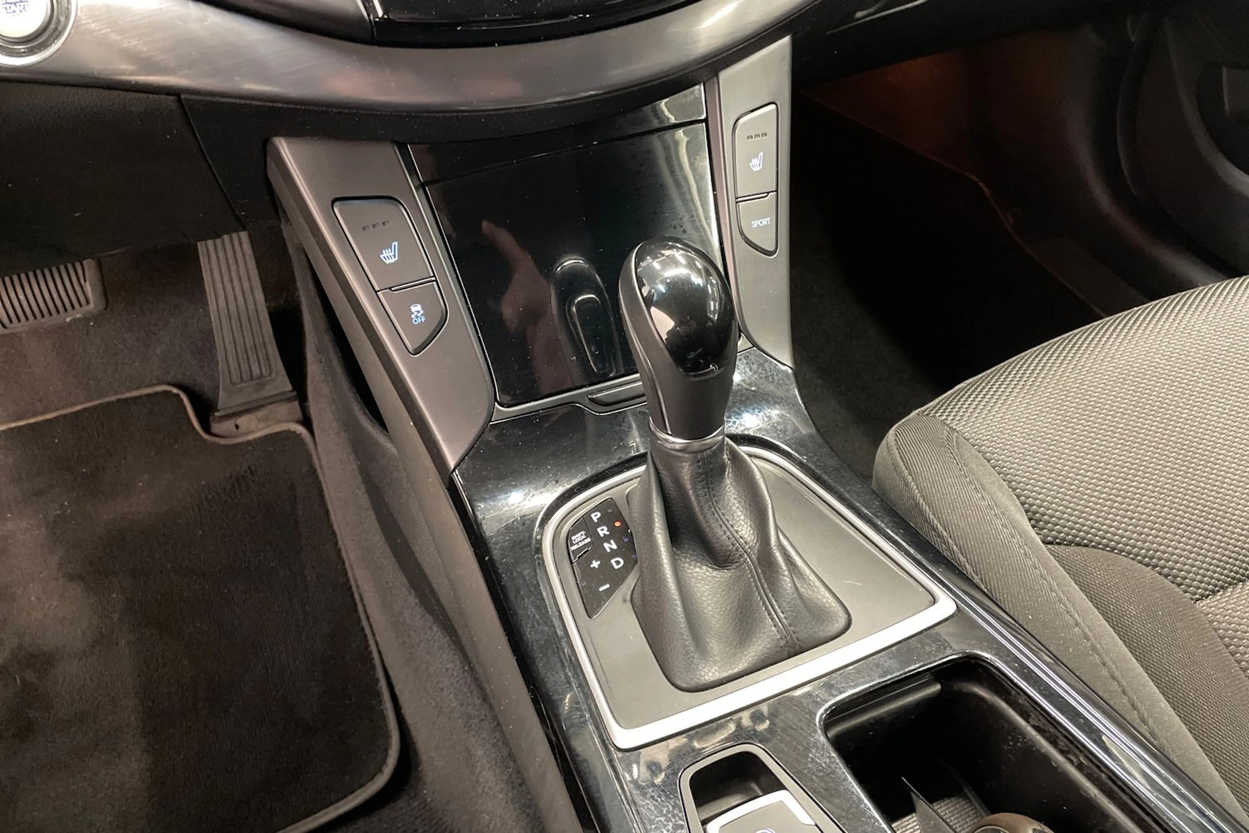 Hopea Hyundai i40 2012 kuva 18.