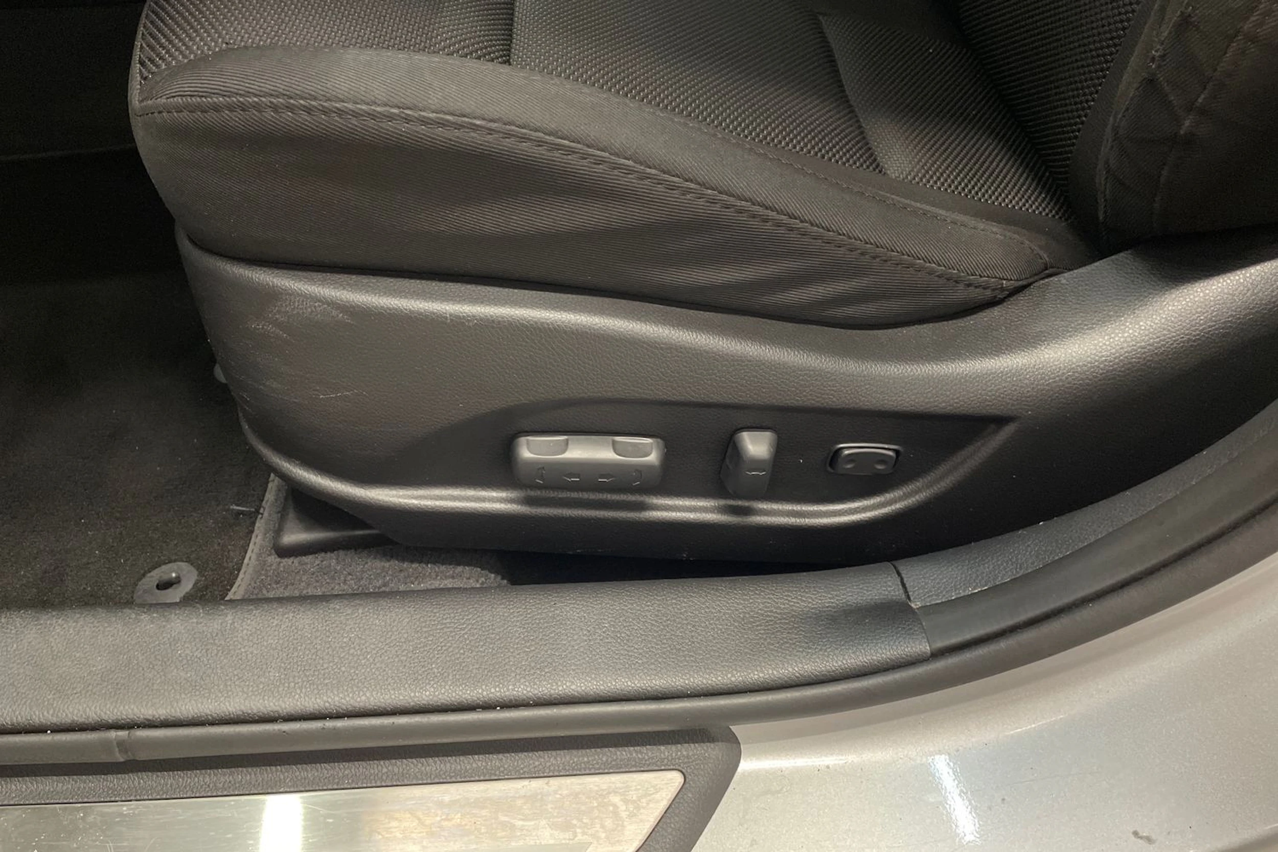 Hopea Hyundai i40 2012 kuva 22.