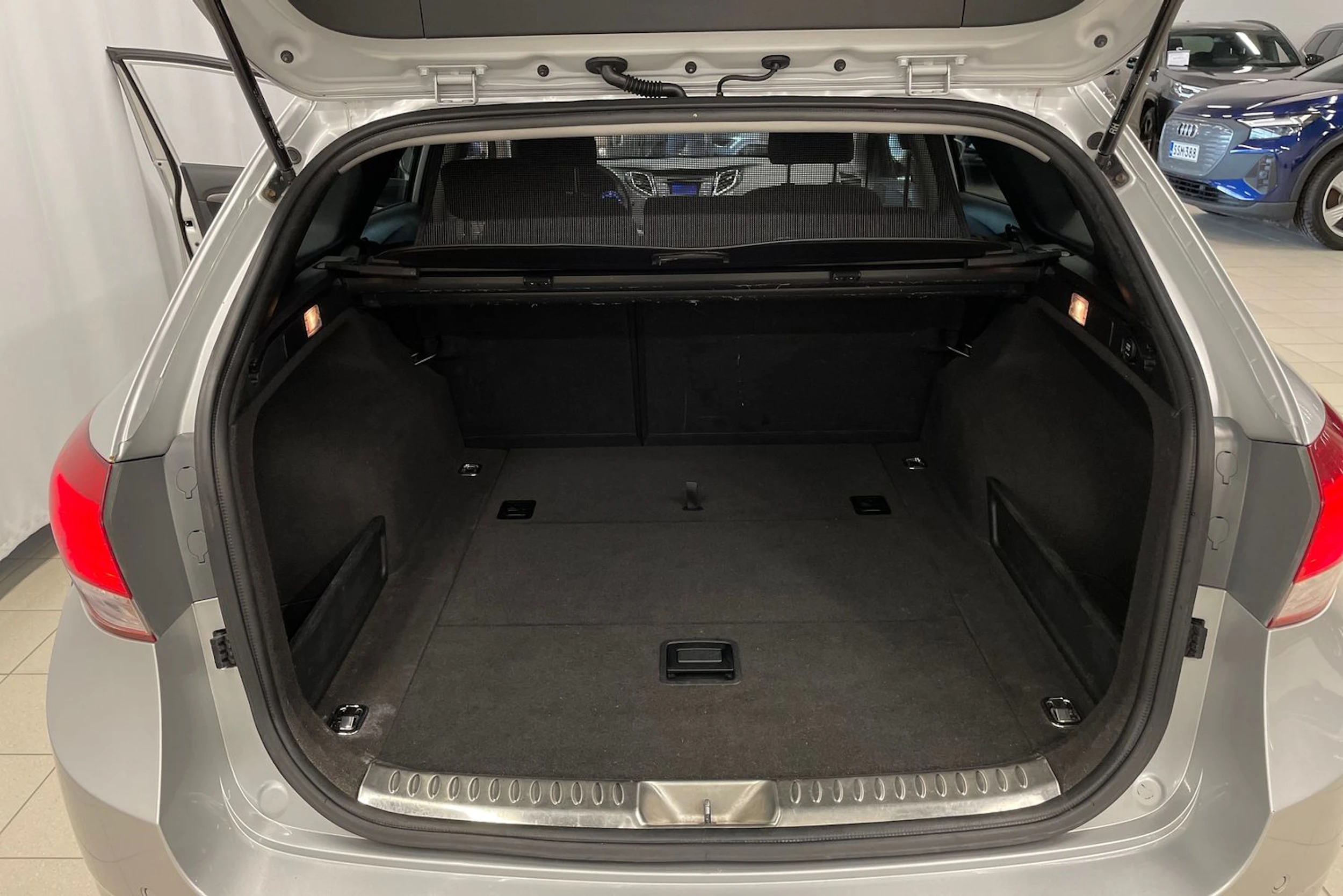 Hopea Hyundai i40 2012 kuva 23.