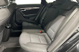 musta Hyundai i40 2013 kuva 8.