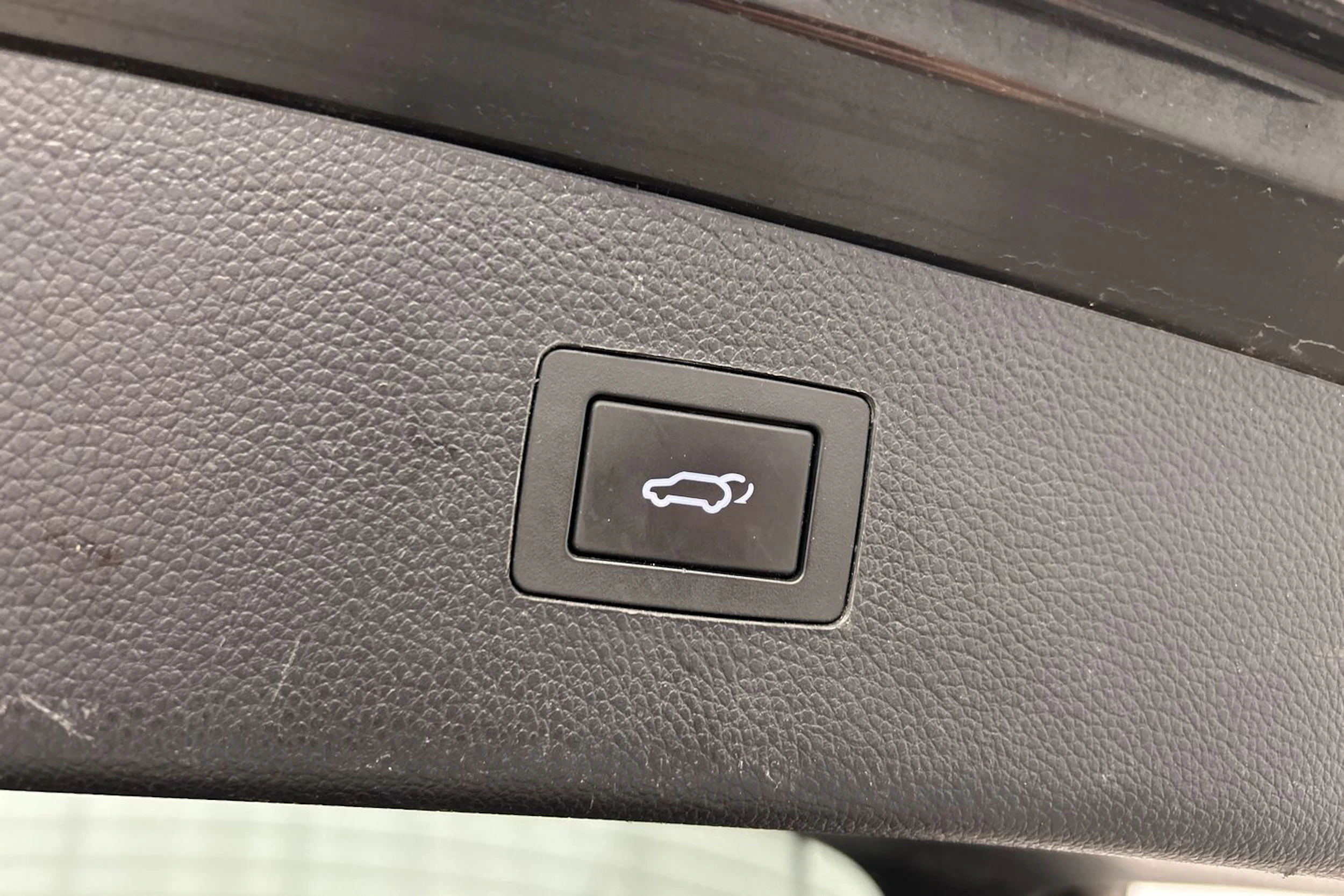 musta Hyundai i40 2013 kuva 14.